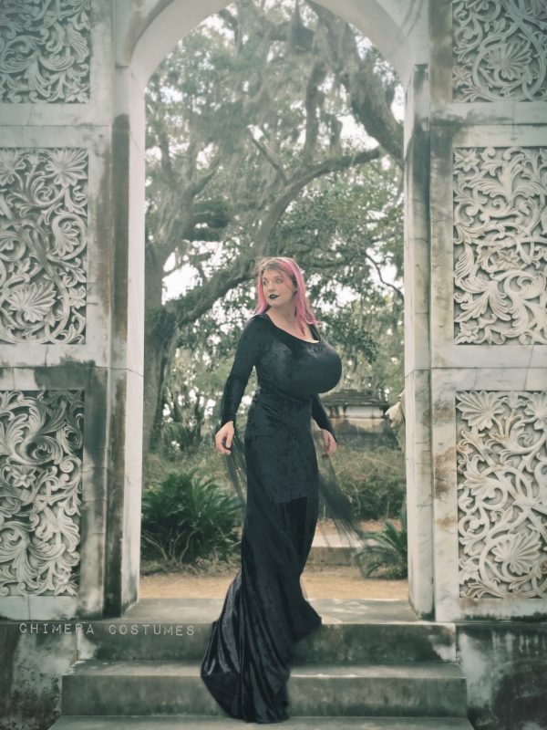 dark fantasy cosplay